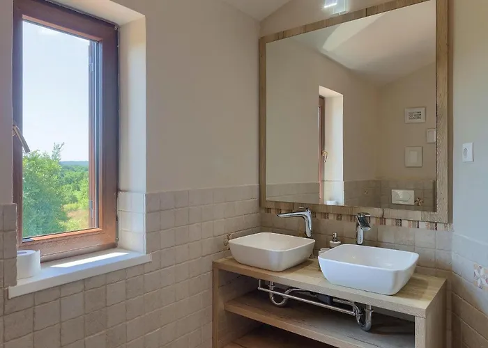 Botanica Istria Tatil Evi Poreč